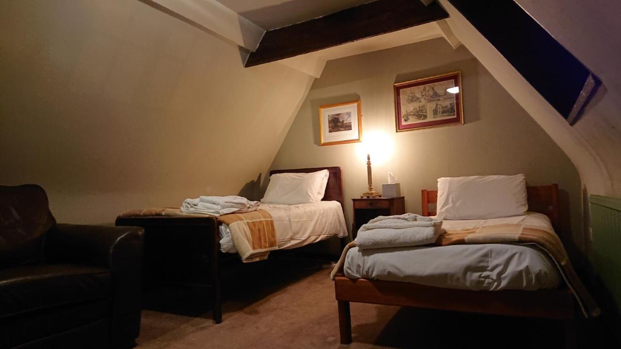 Alma Inn & Dining Rooms Харвич Экстерьер фото