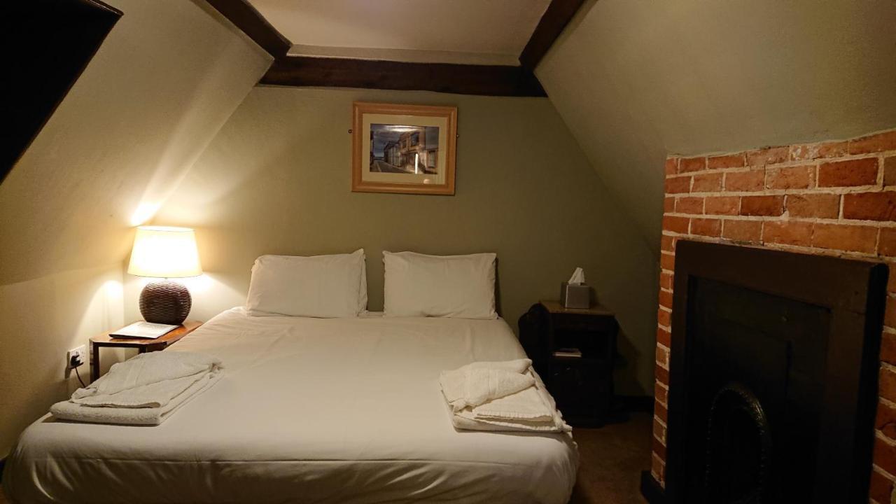Alma Inn & Dining Rooms Харвич Экстерьер фото